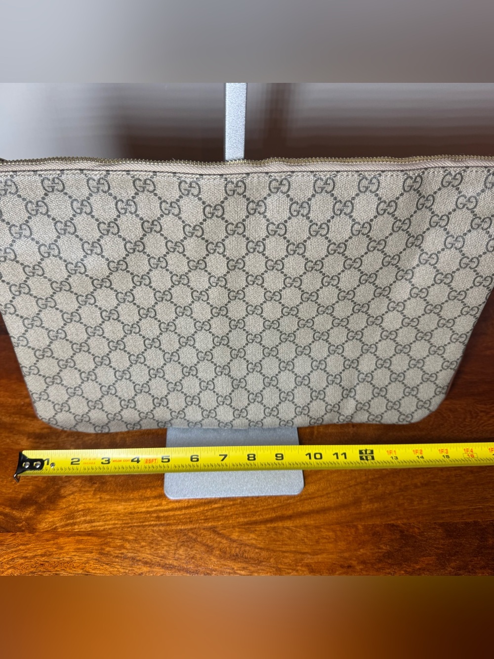 Beige Canvas Laptop/iPad Pouch. No Brand.